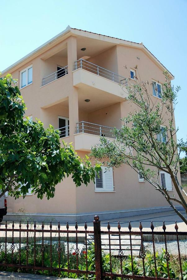 Villa Isabella Sevid Exterior photo